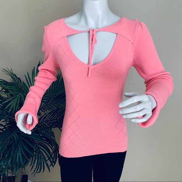 CYRUS Coral Long Sleeve V-neck Front Tie Top - Picture 2 of 8